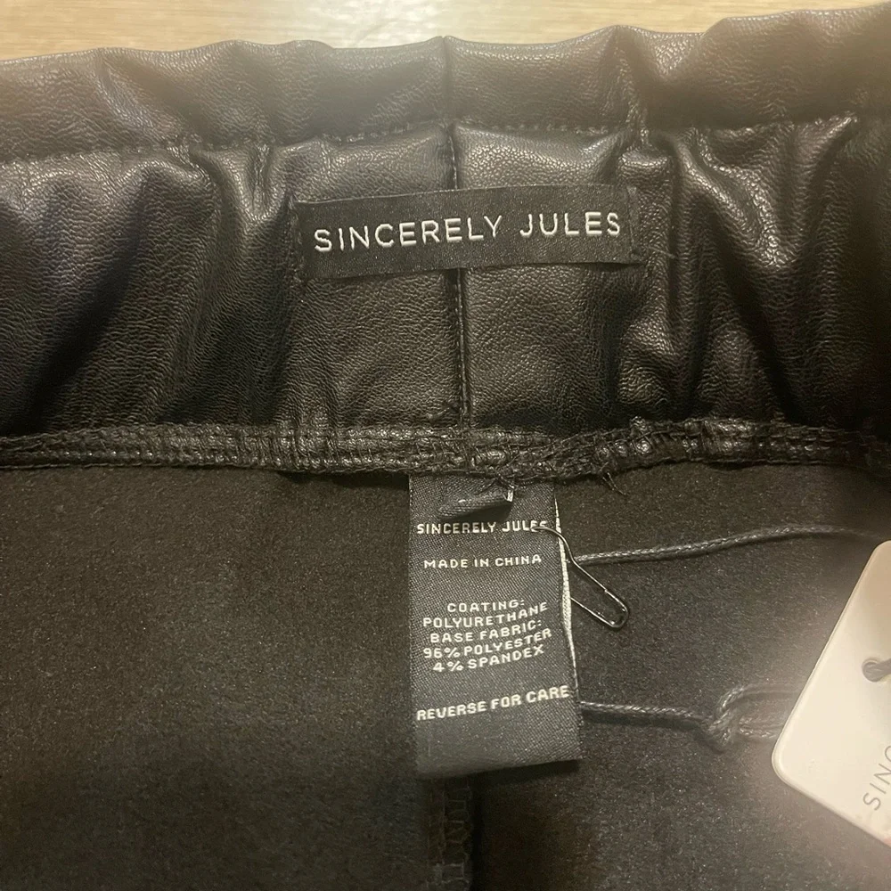 NWT Black Women's Leather Shorts - Picture 3 of 6